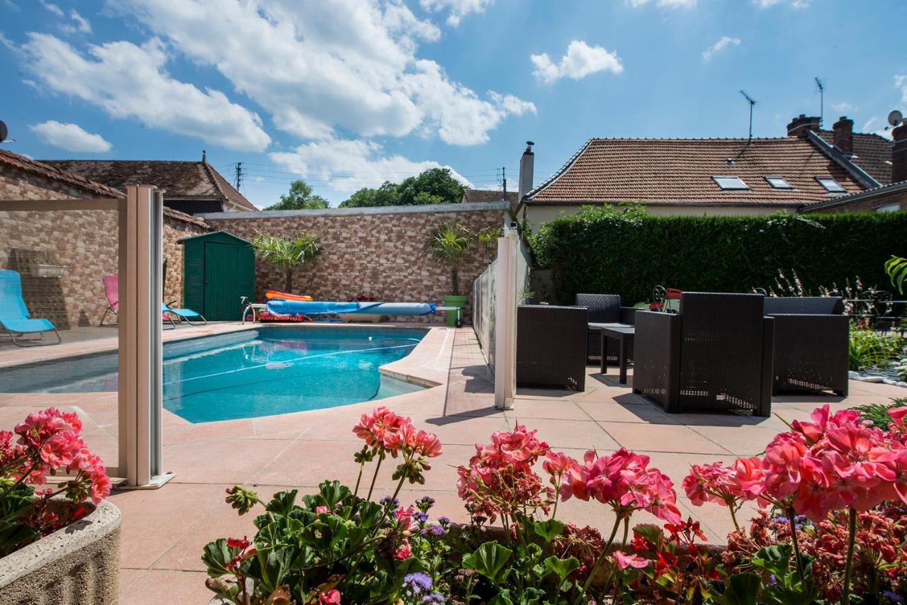 Le Relais De St Martin Bed & Breakfast Rilly-la-Montagne Exterior photo